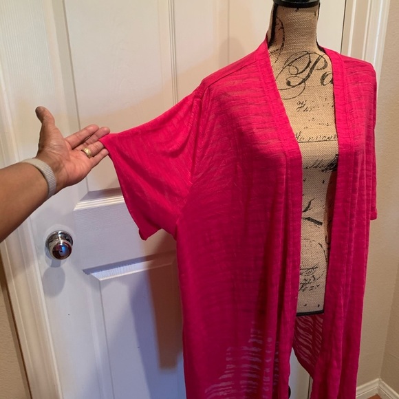 Plus size red cover up. - Picture 2 of 5